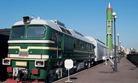 Đoàn tàu tử thần chở tên lửa RT-23 cũ của Nga. Ảnh: Wikicommón