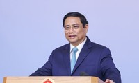 Thủ tướng: Du lịch Việt Nam mở cửa sớm, nhưng &apos;đi trước về chậm&apos;