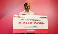 Ông VK (Sơn La) vừa nhận giải thưởng Vietlott 25 tỷ đồng.