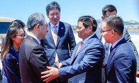 Thủ tướng tới Liêu Ninh, bắt đầu các hoạt động tại Trung Quốc 