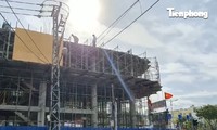 Xây dựng công trình ở trung tâm Đà Nẵng, một công nhân bị điện giật phải đi cấp cứu