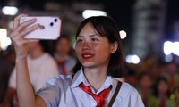 Đêm hội Trăng Rằm thắp sáng ước mơ của tuổi trẻ Bắc Giang