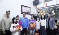 Tuổi trẻ Bắc Giang đón giao thừa cùng công nhân ở trọ xa quê
