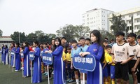 20 đội tham dự giải bóng đá học sinh của Tỉnh Đoàn Bắc Giang