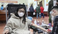 Giới trẻ toàn quốc hào hứng tham gia hiến máu trong ngày hội Chủ nhật Đỏ