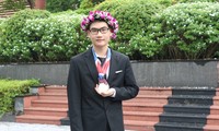 Đề cử Gương mặt trẻ Việt Nam tiêu biểu 2023 chia sẻ bí kíp theo đuổi đam mê Vật lí