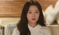 Queen of Tears tập 3: Kết bằng cảnh hôn, Ji Won &quot;đứng hình&quot; vì cơ bụng Kim Soo Hyun