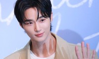 Đội vệ sĩ của Byeon Woo Seok bị phía sân bay khiếu nại, thẩm vấn 1 tiếng rưỡi