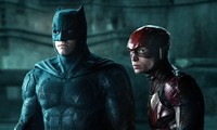 Phim riêng về siêu anh hùng The Flash nhưng lại có tới hai Batman góp mặt?