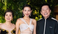 Dù tay bắt mặt mừng, Thùy Tiên và ban chủ tịch Miss Grand vẫn chưa thực sự làm hòa?