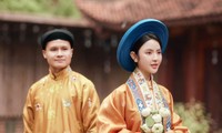 Quang Hải - Chu Thanh Huyền hé lộ ảnh cưới đầu tiên, khoe cuộc sống chung ngọt ngào