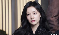 Kim Ji Won làm gì trong suốt một năm chuẩn bị cho vai chính &quot;Queen Of Tears&quot;?