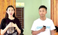 Quang Linh Vlogs livestream bán hàng, Thùy Tiên cùng lúc có động thái gây chú ý