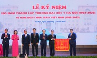 Thủ tướng Phạm Minh Chính: Đẩy mạnh tự chủ, sớm đưa Trường ĐH Y Hà Nội lên một tầm cao mới