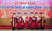 Giảng viên làm tiến sĩ có thể được hỗ trợ 25.000USD/năm