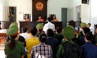  Phạt tù 15 bị cáo gây rối trật tự công cộng tại Bình Thuận