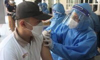 Ngày đầu tiên Đồng Nai tiêm vắc xin cho trẻ em