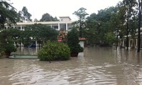 1.200 học sinh học tại TP Biên Hòa học online vì… trường bị ngập 