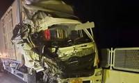Tránh xe nổ lốp, xe khách va xe tải cao tốc Vĩnh Hảo–Phan Thiết, 1 người tử vong