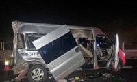 Xe khách đâm nhau trên cao tốc Vĩnh Hảo - Phan Thiết, 6 người bị thương 