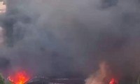Cháy cỏ khô làm thiêu rụi nhà xưởng sản xuất ở Đồng Nai 