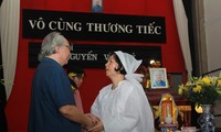 NSND Trần Hiếu, Trần Long Ẩn và đồng nghiệp đến tiễn biệt nhạc sỹ Nguyễn Văn Tý