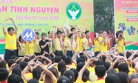 Nghìn bạn trẻ TPHCM hào hứng ra quân chiến dịch Xuân tình nguyện 2020