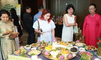 Thu thập 1.000 món ăn, &apos;vẽ&apos; bản đồ ẩm thực Việt Nam