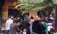 Chợ cóc cháy hàng sau thông tin ca mắc Covid-19 ở Hà Nội