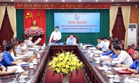Anh Nguyễn Ngọc Lương - Bí thư BCH Trung ương Đoàn phát biểu góp ý tại hội nghị.