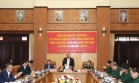 Thủ tướng Nguyễn Xuân Phúc phát biểu tại buổi làm việc với Bộ Quốc phòng