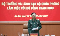 Đại tướng Phan Văn Giang chỉ đạo quân đội nắm chắc tình hình, kịp thời tham mưu chiến lược