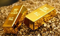 Giá vàng thế giới tiếp tục tăng mạnh, vàng trong nước chững lại. Ảnh minh hoạ 