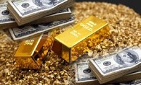 Giá vàng liên tiếp giảm, tỷ giá USD tăng trở lại. (Ảnh minh hoạ, ST). 