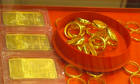 Giá vàng nhẫn thấp hơn vàng miếng SJC 11 triệu đồng/lượng. 