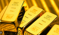 Giá vàng tiếp tục tăng mạnh, hướng mốc 71 triệu đồng/lượng. (Ảnh minh hoạ, ST). 