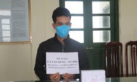 Cà Văn Dung bị bắt khi đang vận chuyển 4.000 viên ma tuý tổng hợp từ Sơn La về Nam Định - Ảnh: Hoàng Long