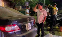 Trưởng Ban Nội chính Tỉnh uỷ Thái Bình và chiếc xe tại thời điểm vừa gây tai nạn - Ảnh: Hoàng Long