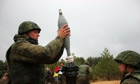 Xem lính Nga luyện bắn súng cối hạng nặng 120mm