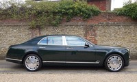 Cận cảnh siêu xe Bentley Mulsanne của Nữ hoàng Anh