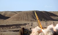 Tên lửa đạn đạo chính xác tuyệt đối của Iran