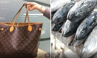 Chiếc túi cao cấp có giá hơn nghìn đô được bà cụ Đài Loan dùng đựng cá tươi. Ảnh minh họa: Nextshark.