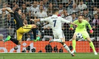 Mục kích Ronaldo nhấn chìm Atletico tại Bernabeu