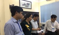 Kiểm tra thi tại trường THPT Lê Hồng Phong, TP Cẩm Phả, Quảng Ninh.