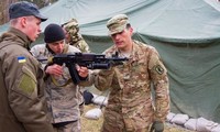 Mỹ giúp Ukraine tăng cường khả năng phòng vệ