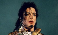 Khán giả sốc khi xem phim tố cáo Michael Jackson ấu dâm