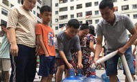 Chủ tịch Hà Nội yêu cầu không để hộ dân nào mất nước sạch dịp Tết 