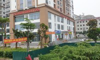 Cận cảnh khu chung cư bị đề nghị thanh tra vì làm &apos;mất&apos; đường đi ở Hà Nội