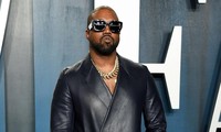 Kanye West đổi nghệ danh