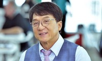 Thành Long trở thành giảng viên đại học ở tuổi 67